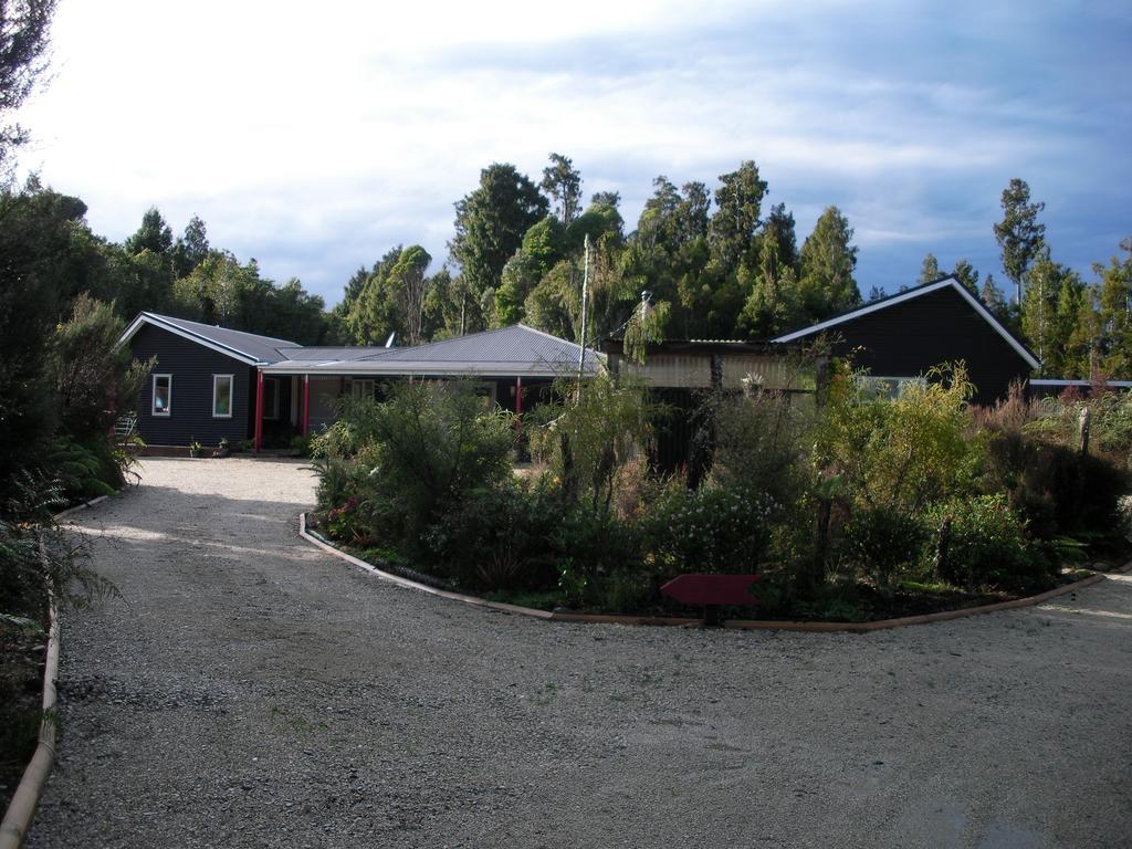 Mahinapua Retreat B&B Хокитика Екстериор снимка